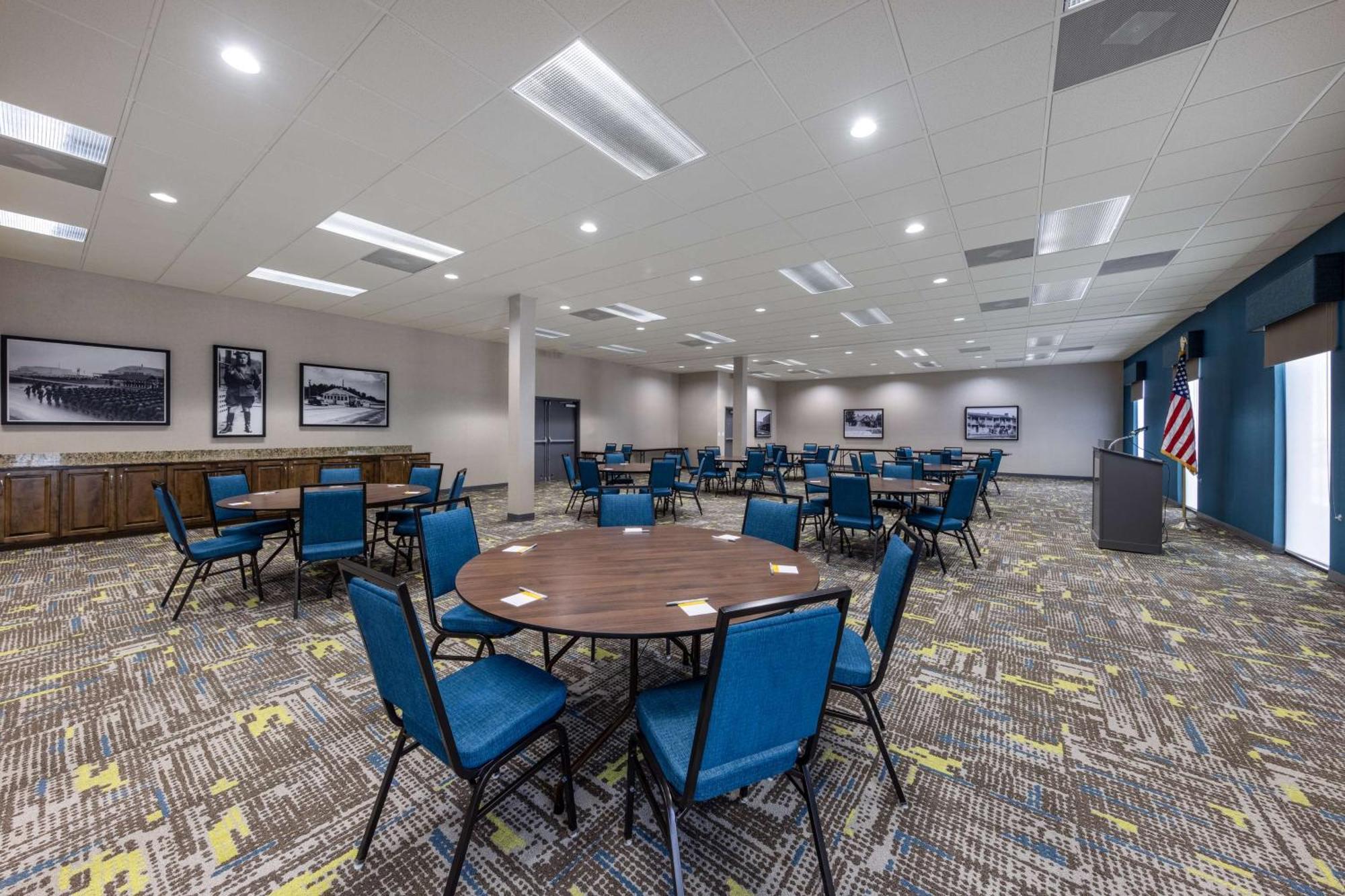 Hampton Inn Saint Robert Exteriér fotografie