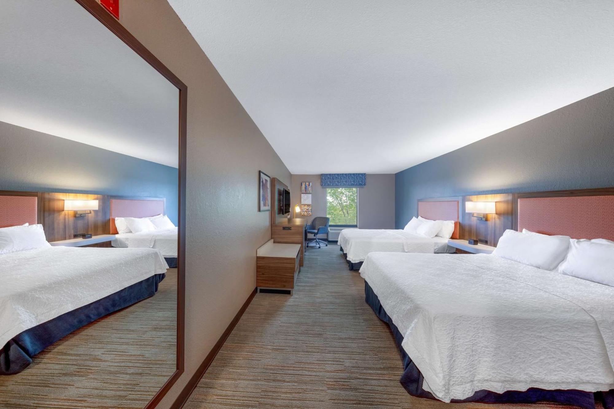 Hampton Inn Saint Robert Exteriér fotografie